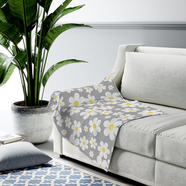 Mod Flowers On Gray Velveteen Plush Blanket Custom Blanket, Plush Throw Blanket for Home, Office, Dorm, Super Soft 3 Sizes,