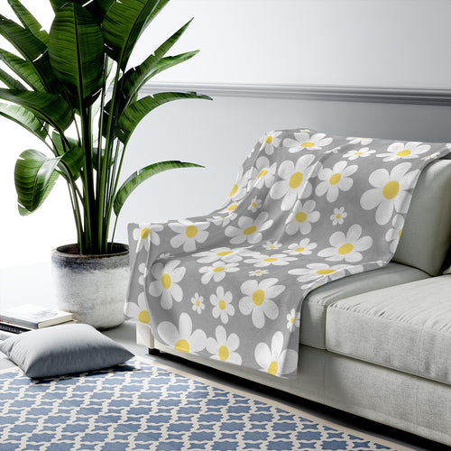 Mod Flowers On Gray Velveteen Plush Blanket Custom Blanket, Plush Throw Blanket for Home, Office, Dorm, Super Soft 3 Sizes,