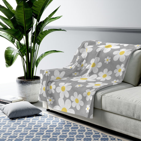 Mod Flowers On Gray Velveteen Plush Blanket Custom Blanket, Plush Throw Blanket for Home, Office, Dorm, Super Soft 3 Sizes,
